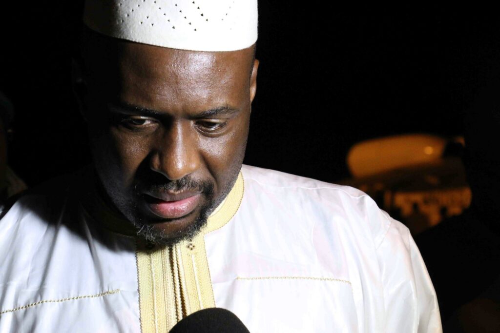 Mali : les autorités doivent libérer Moussa Mara et respecter les droits humains