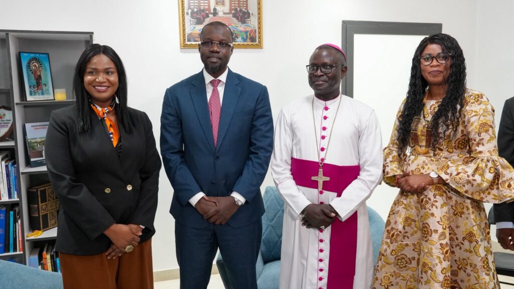 Rencontre entre le Premier ministre et l’Archevêque de Dakar avant le pèlerinage de Popenguine