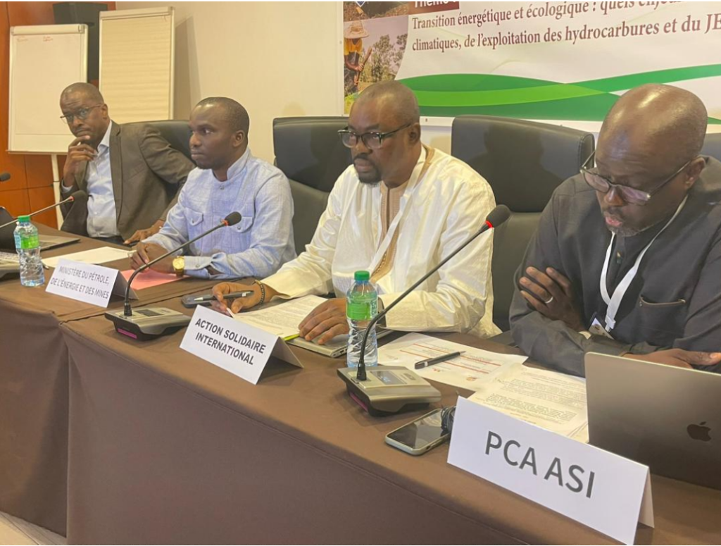 Sénégal : la transition énergétique au cœur des débats à Dakar