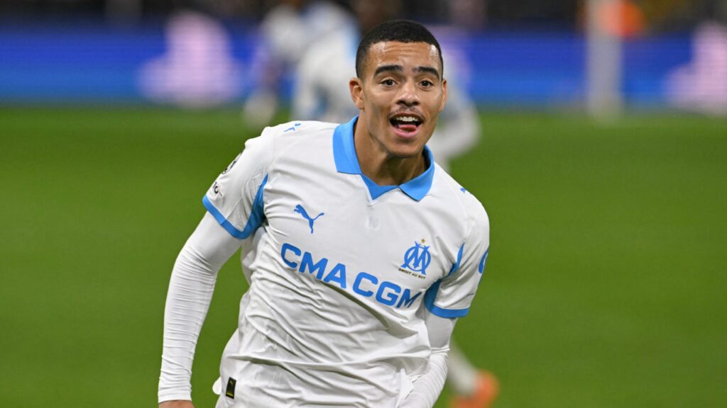 Transfert Mason Greenwood vers la Roma : l’om fixe un prix élevé