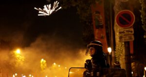 Tumulte à Paris après la victoire du PSG en Ligue des champions : près de 300 arrestations