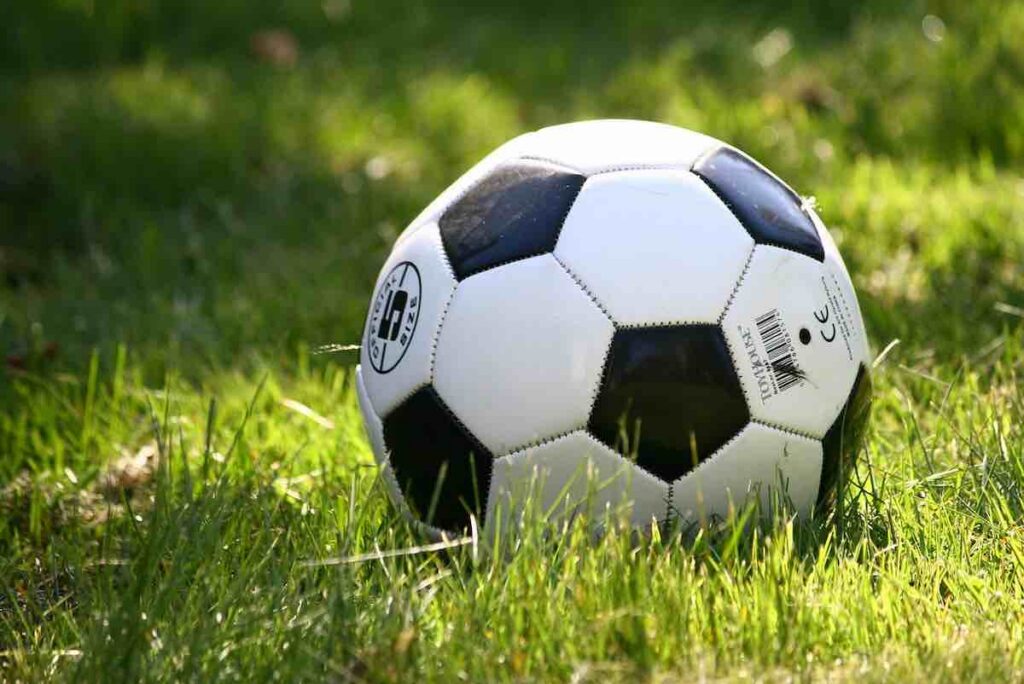 Le duel au sommet entre Lens et le PSG pour le sacre en Ligue 1