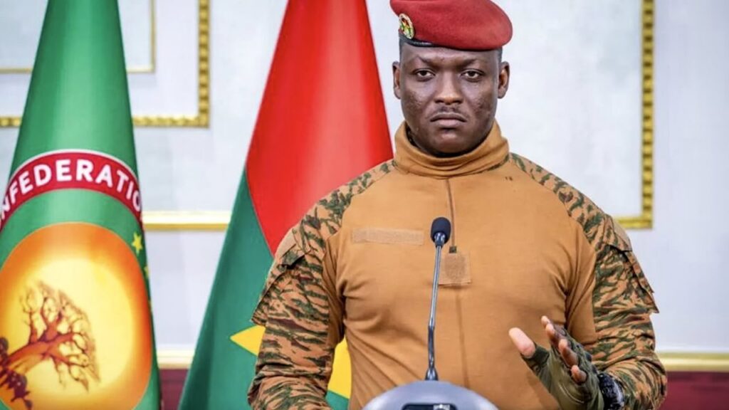 Vague de suspensions pour près d’un millier d’associations au Burkina Faso