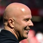 Slot fait le bilan de la saison à liverpool : champions league et hommage aux légendes