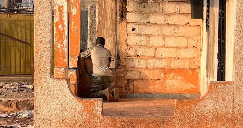 Mercenaires russes en difficulté : l’Africa Corps recule face aux djihadistes au Mali
