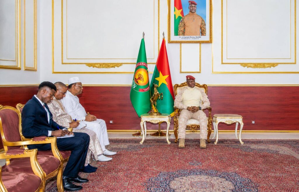 Dialogue entre la CEDEAO et les juntes du Sahel : entre espoir et désillusion