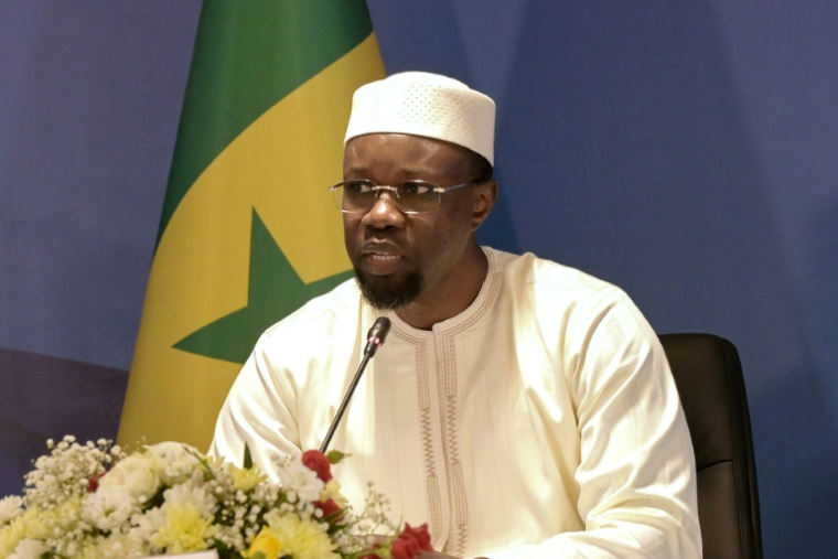 Ousmane Sonko, ancien Premier ministre sénégalais, lors d'un discours à Dakar