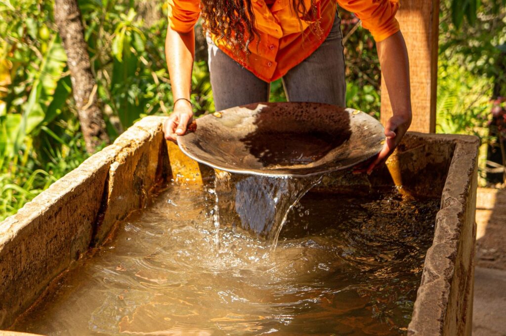 Sonamines renforce la surveillance des mines d’or au Cameroun