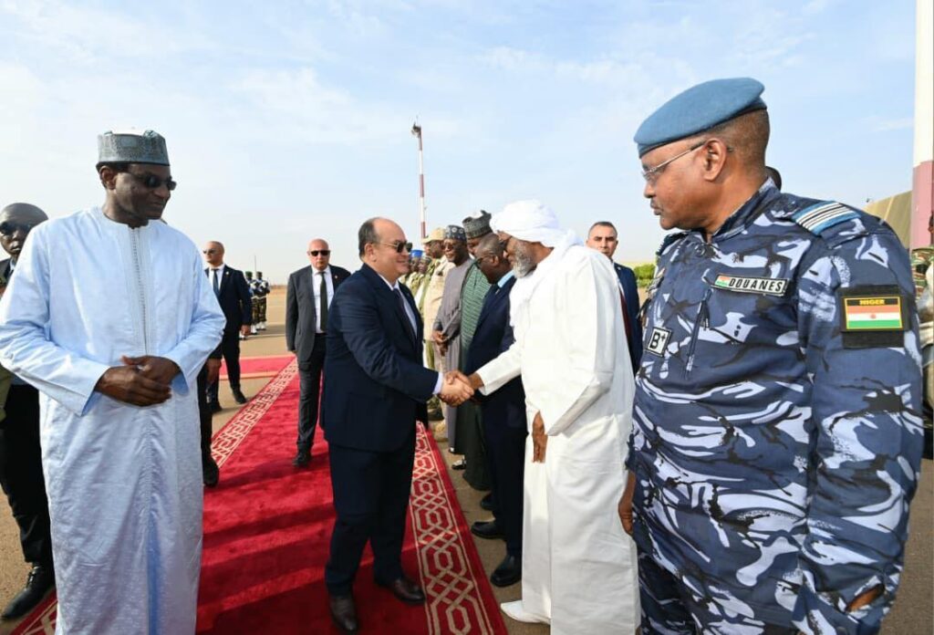 Premier ministre du Niger à Niamey pour lancer la centrale solidarité