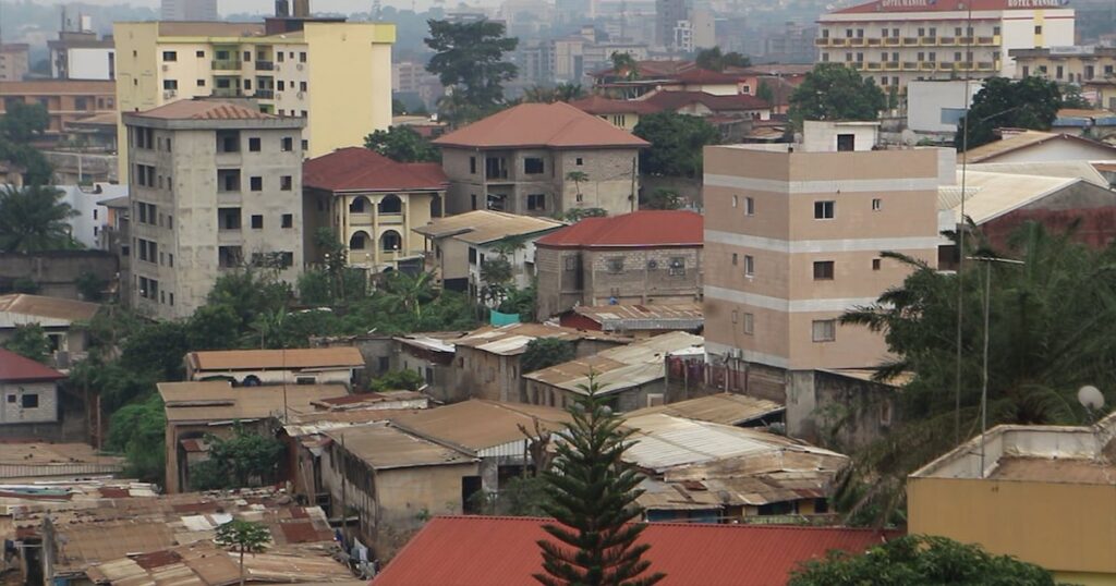 Yaoundé: l’essor d’une capitale camerounaise entre tradition et modernité