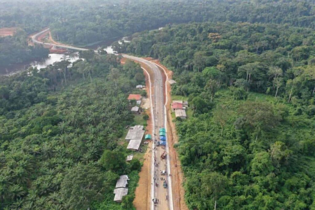 Nyong-et-Kellé : le pont de Malombo bientôt livré, les accès enfin prêts