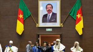 Paul biya en suisse : les raisons de son absence prolongée au Cameroun