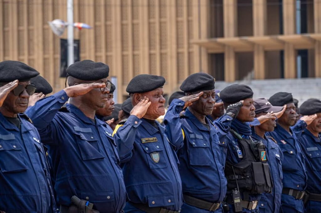 Régime congolais découvre 64 000 policiers fantômes dans ses rangs