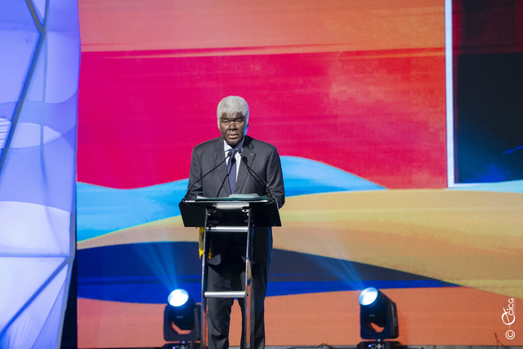 Côte d’Ivoire : le premier ministre robert beugré mambé lance la seconde journée du pnd 2026-2030 pour les investisseurs