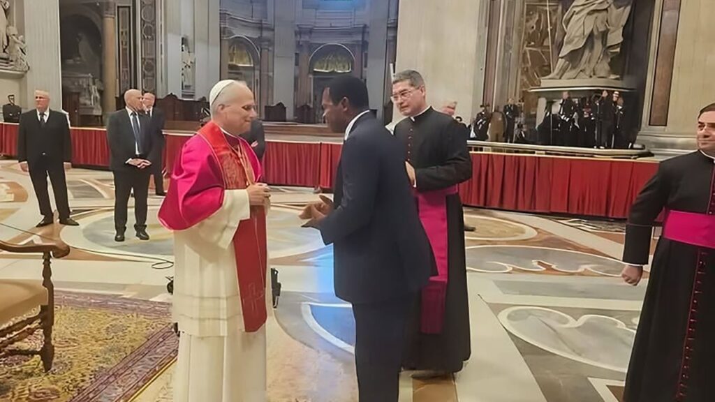 Paul atanga nji, un ministre camerounais au service de la foi et de l’État