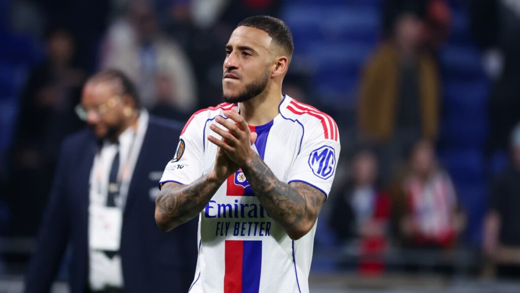 Olympique lyonnais bloqué par la lfp pour son match d’ouverture
