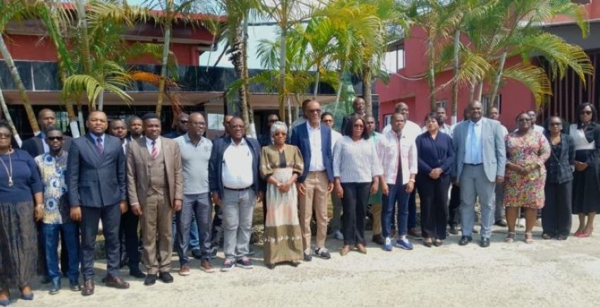 Ateliers de digitalisation des services publics au Gabon