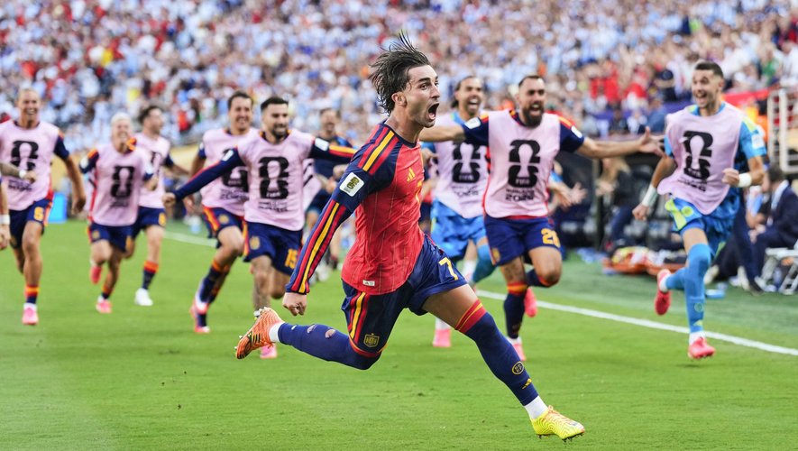 Ferran Torres, attaquant espagnol et buteur en finale de la Coupe du monde 2026, en discussion pour un transfert au Paris Saint-Germain