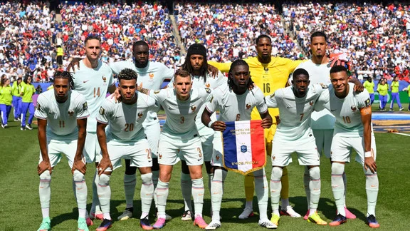 Manu Koné, milieu de l'AS Rome, lors d'un match avec l'équipe de France