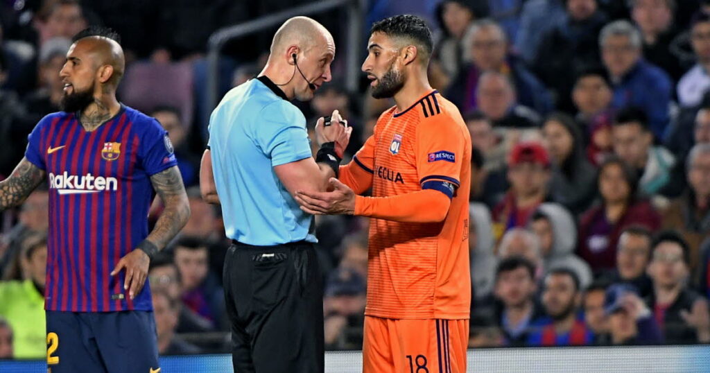 Football : szymon marciniak arbitre le choc retour olympique lyonnais-sparta prague