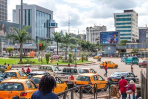 Paul biya absent : comment le Cameroun gère son risque politique avant un emprunt international