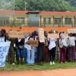 Manifestation de soutien des jeunes filles centrafricaines à l&rsquo;ambassadeur de France en Centrafrique