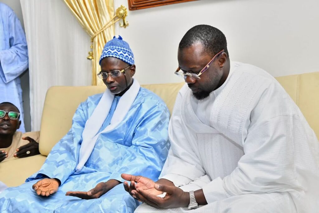 Ousmane sonko honore le dialogue entre les guides spirituels et la paix au Sénégal