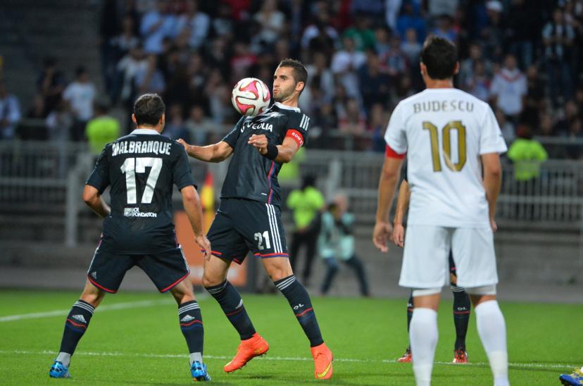 Steed Malbranque et Maxime Gonalons le 21 août 2014 face à l'Astra Giurgiu.