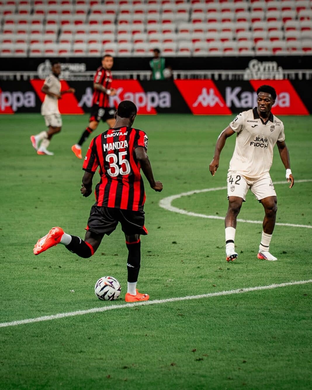 Nice Lorient match nul Nice et Lorient s'affrontent lors du match d'ouverture de Ligue 1.