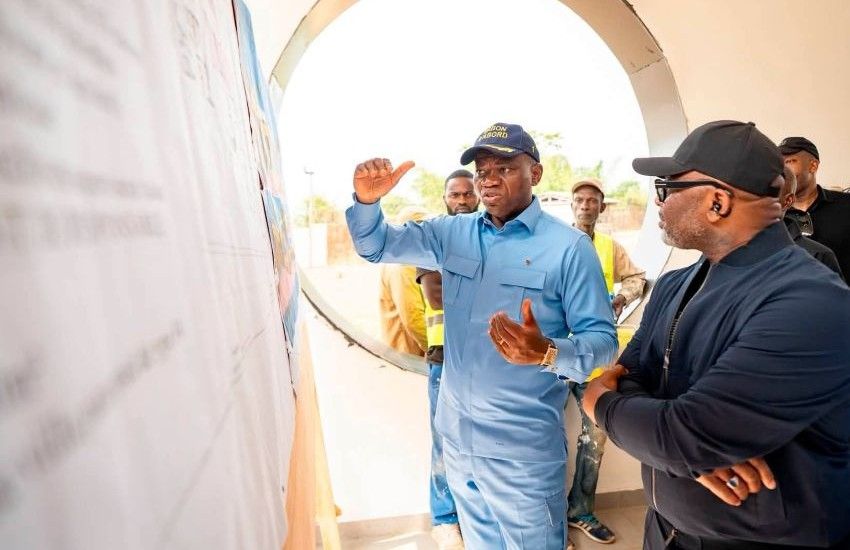 Le président Oligui Nguema inspectant les chantiers de Franceville