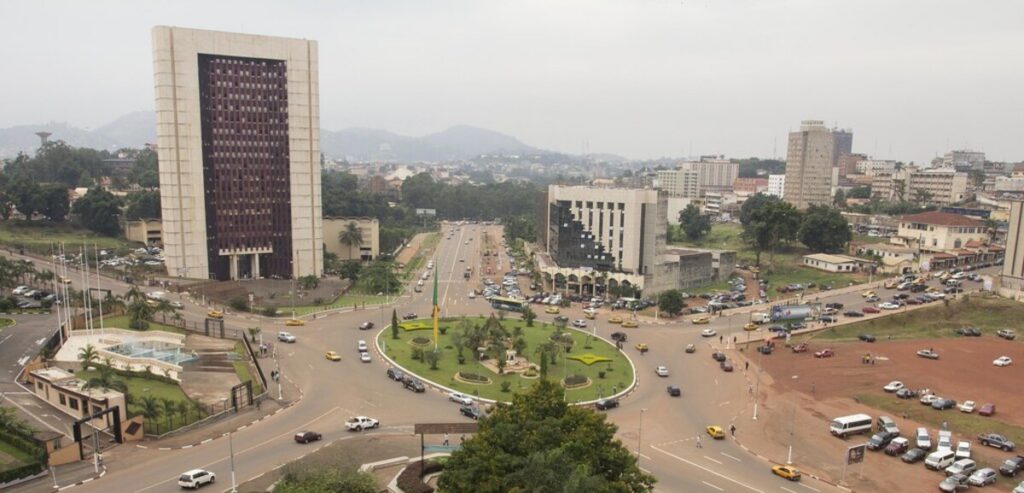 Cameroun : suspension de Vision 4, les dessous d’une décision qui pèse sur le procès Martinez Zogo