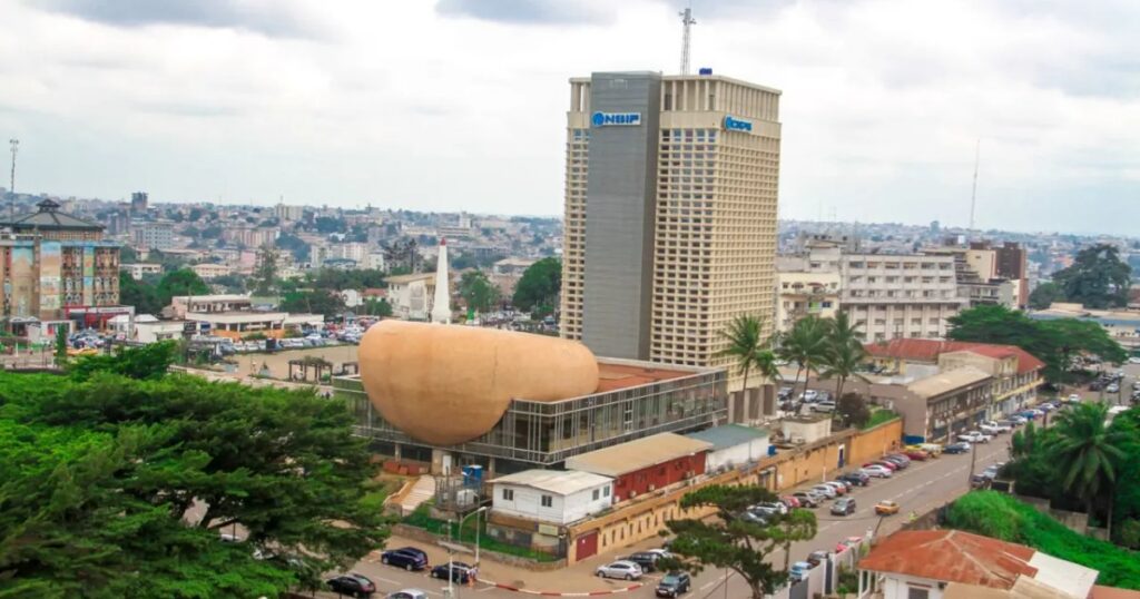 Micro-assurance : Samb’a Finances Holding frappe à la porte du Cameroun