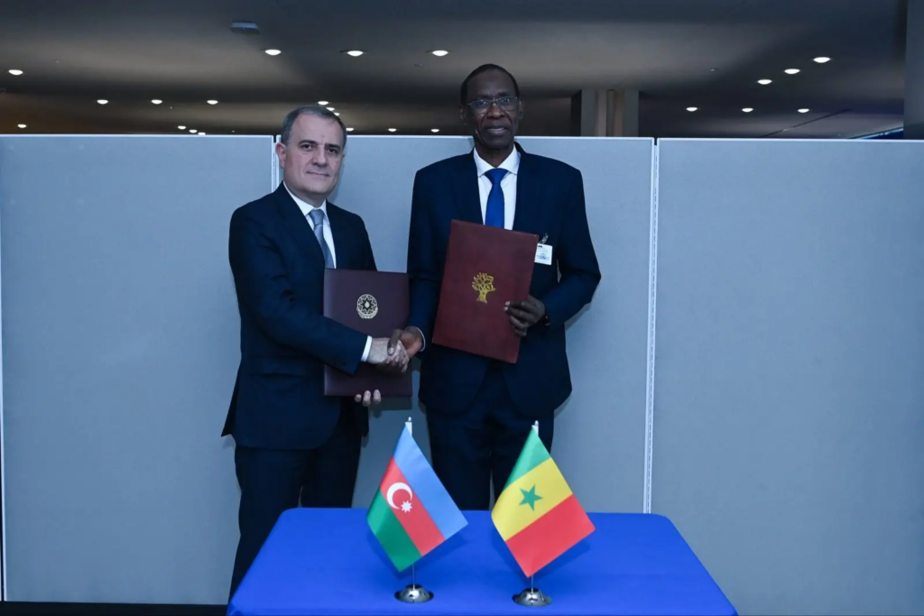 Décryptage : ce que le mémorandum Sénégal-Azerbaïdjan révèle des coulisses diplomatiques