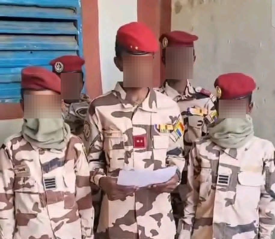 Affaire des mineurs en tenues militaires au Tchad : enquête judiciaire en cours