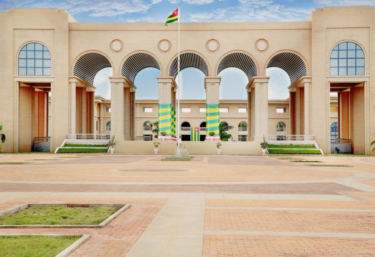 Budget 2027 du Togo : les dessous des arbitrages financiers et leurs conséquences méconnues