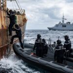 Interception en haute mer : un pétrolier russe sous pavillon béninois démantelé par la France dans l’océan indien